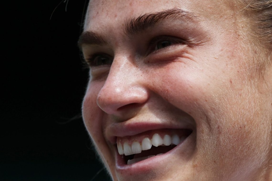 Sabalenka na vrhu WTA pred Wimbledonom, Erjavec in Juvan v glavnem žrebu
