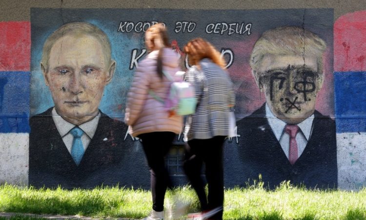 Trump kritično o Putinu in dodatni orožarski pomoči Ukrajini