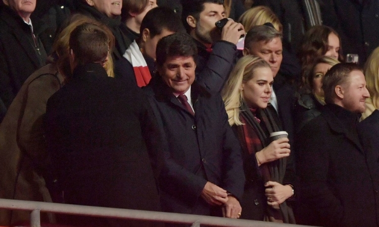 Sodišče v Amsterdamu zavrnilo nujno obravnavo zahtevkov Dragana Šolaka