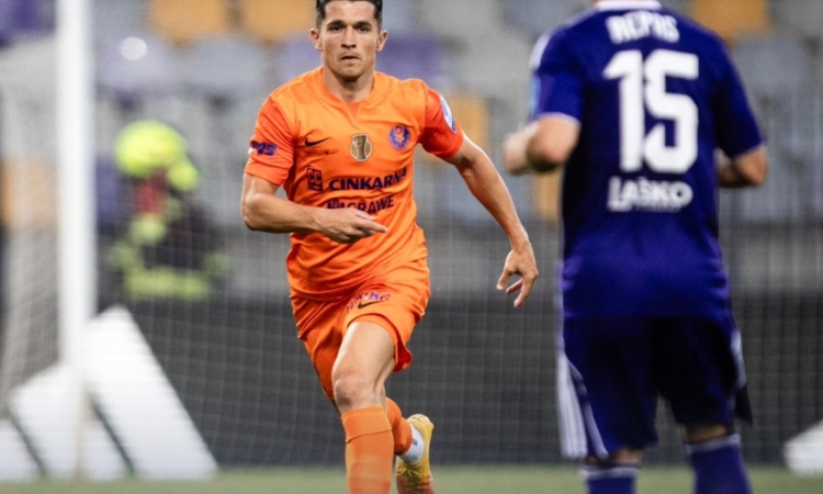Nogometaši Celja so v gosteh premagali Maribor z 2:1