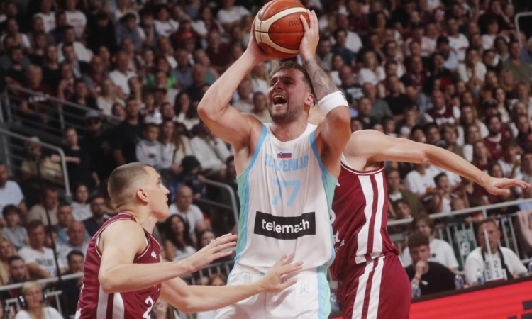 Srbija v Beogradu zadnji test za slovenske košarkarje
