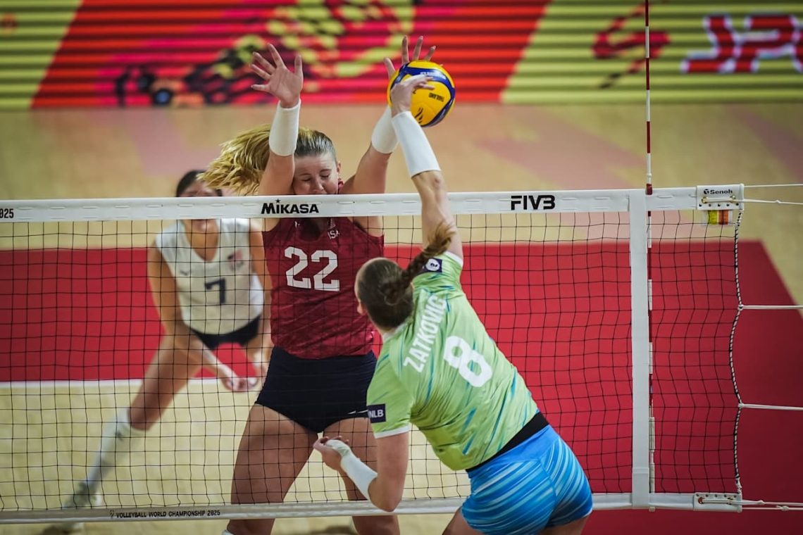 Slovenke proti olimpijskim podprvakinjam do zgodovinskega niza