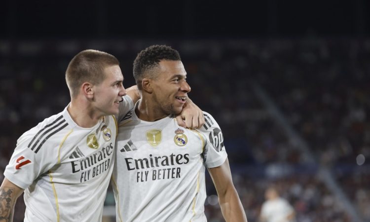 Real Madrid ostal stoodstoten, zmaga Villarreala, Espanyol rešil točko