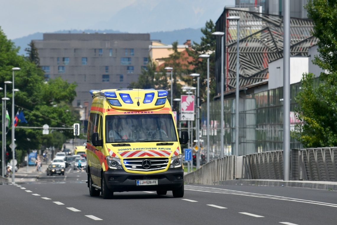 V Sloveniji so otrokom dostopna tako napredna zdravljenja kot napotitve v tujino 