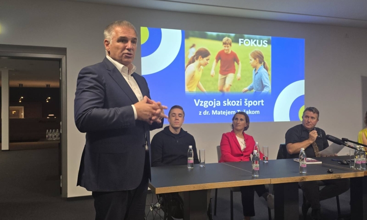 Stranka Fokus začela regijska srečanja z razpravo o vzgoji skozi šport