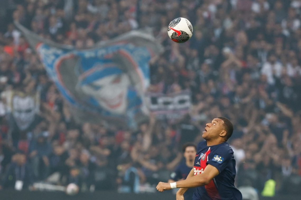 O sporu Mbappeja in PSG bo presojalo pariško delovno sodišče