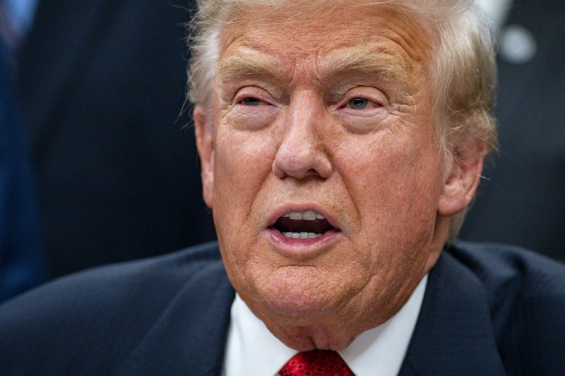 Trump podpisal zakon o nadaljevanju financiranja vlade