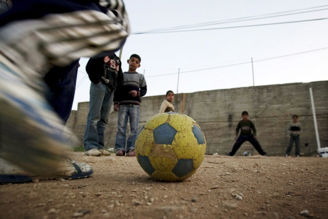 Na zdravljenje v Slovenijo prispela skupina sedmih palestinskih otrok