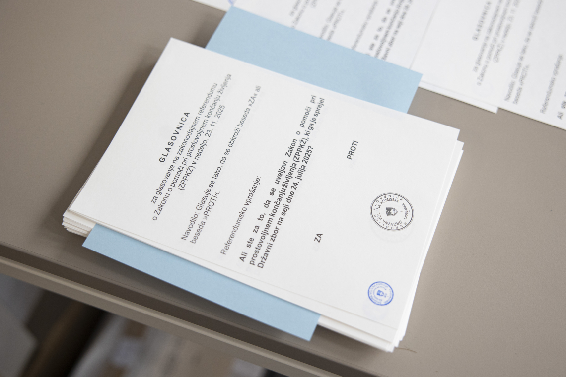 Predčasno glasovalo 2,11 odstotka volivcev na referendumu o pomoči pri prostovoljnem končanju življenja