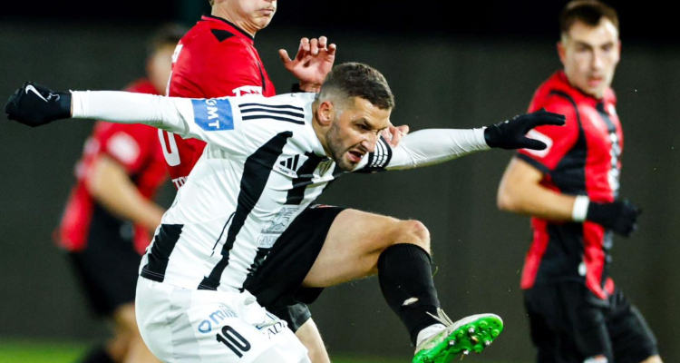 Nogometaši Primorja so premagali Muro z 1:0