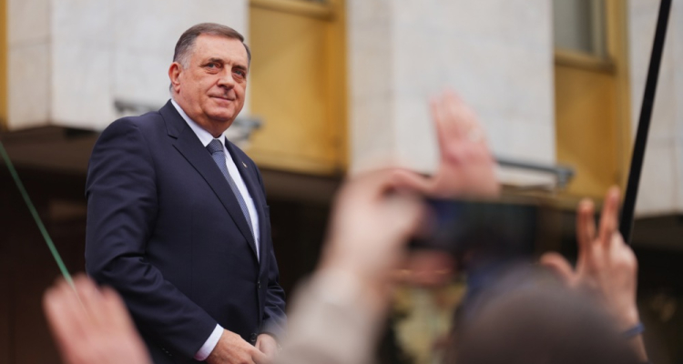 Preiskava v Republiki Srbski zaradi domnevnega nezakonitega financiranja Dodika