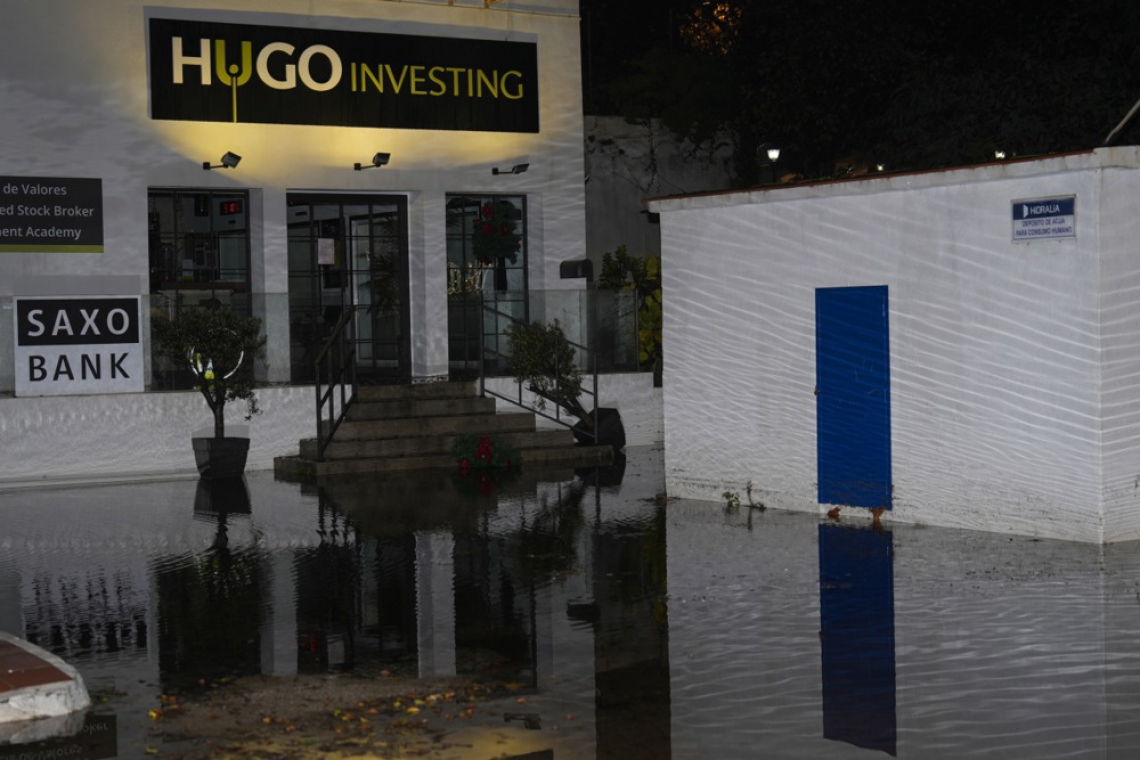 Neurje na jugu Španije terjalo tri življenja in povzročilo hudo razdejanje