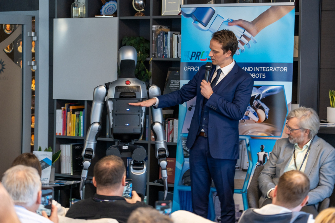 Slovenija z robotom MAX odpira novo poglavje v industrijski prihodnosti