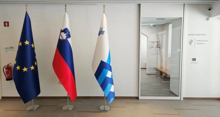 V Medvodah priparvljajo dan odprtih vrat prenovljene občinske stavbe